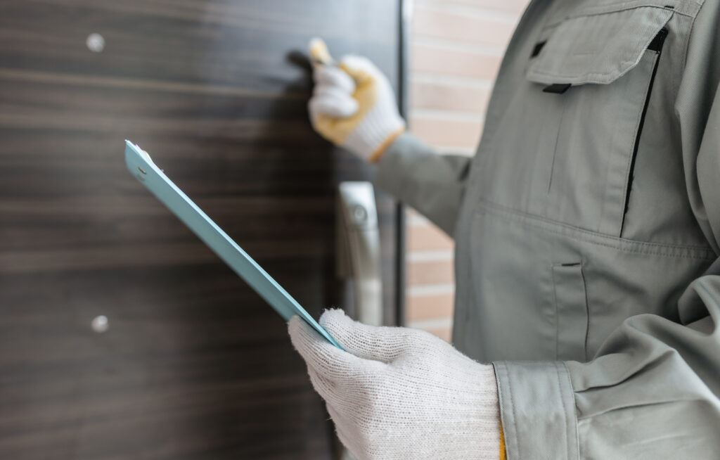 「屋根が壊れている」などの点検商法のターゲットにならない対策